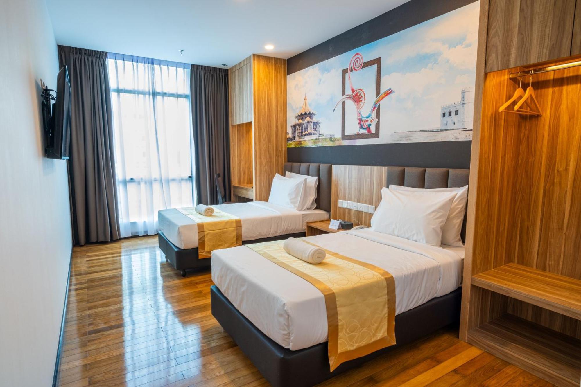 City Rise Hotel Miri Esterno foto